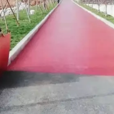 大连​ 彩色路面喷涂翻新是一种低成本